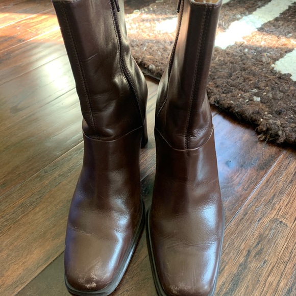 Genuine Leather Chocolate Boots - Picture 1 of 4